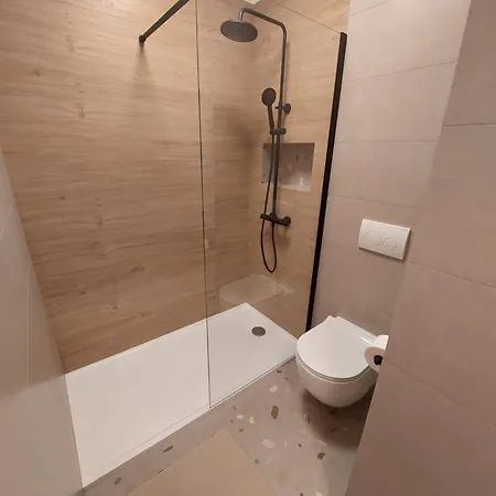 Ruzica - New Renovated Apartament Palit