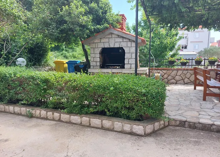 Ruzica - New Renovated شقة